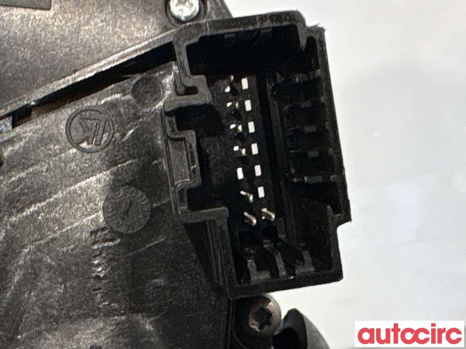 Bryter combi til Tesla Model Y 2021-2024 (Type I)  (TESLA|1097662-00-R|)
