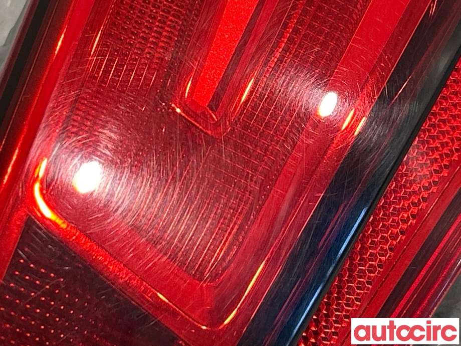 Baklykt høyre indre til Audi A4 2015-2019 (Type V, Fase 1) (B9) (B9) (AUDI|8W5945076|2SK012248)