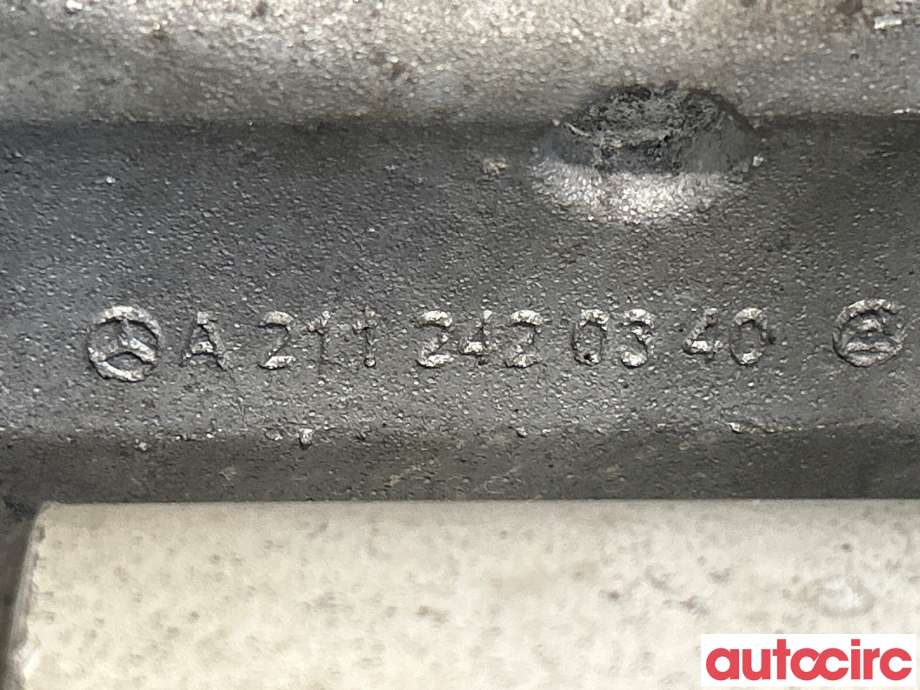 Girkassefeste til Mercedes C-Klasse 2014-2018 (Fase 1) (W205) (W205) (MERCEDES|A2052403400|A2052401202)