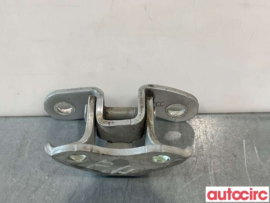 Hengsler til Toyota Auris, 2015-2019 (Type II, Fase 2) (TOYOTA|6873002050)