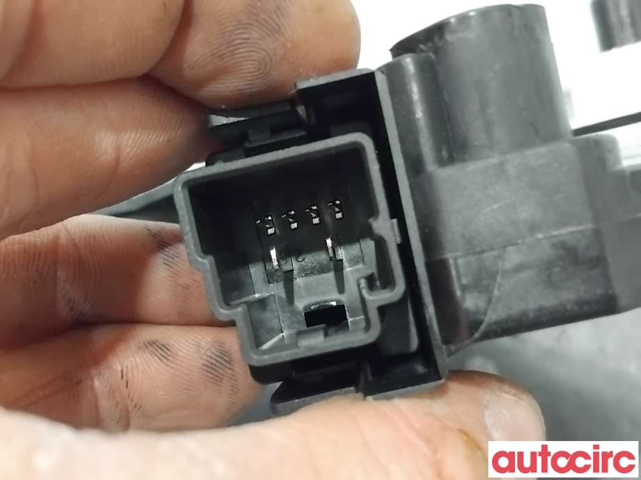 Ruteheis høyre foran til Volvo XC60 2008-2013 (Type I, Fase 1) (VOLVO|31253062|966269-103|)