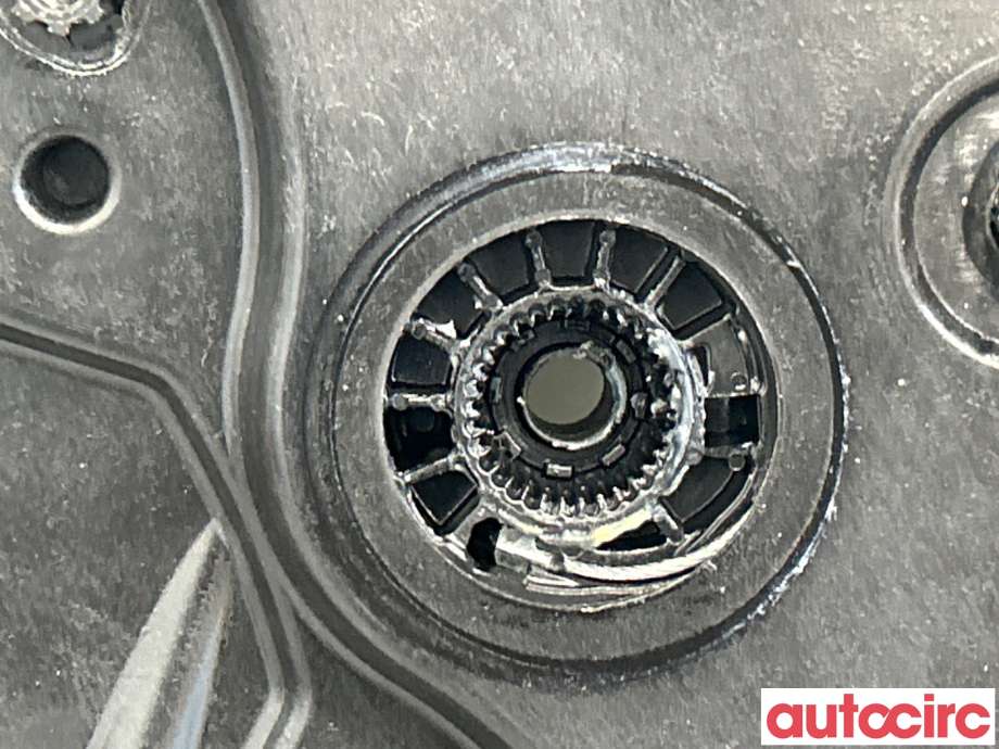 Ruteheis til Volvo V40 2012-2019  (VOLVO|31301555||31276215)