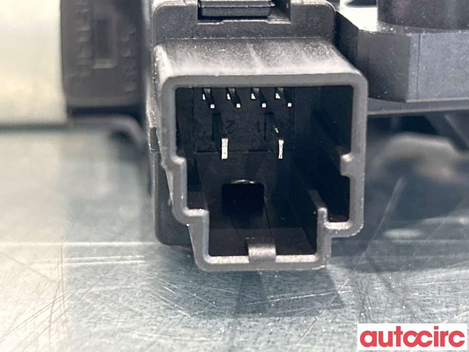 Ruteheis høyre bak til Volvo V40 2012-2019 (VOLVO|31378401|C17543-101|)
