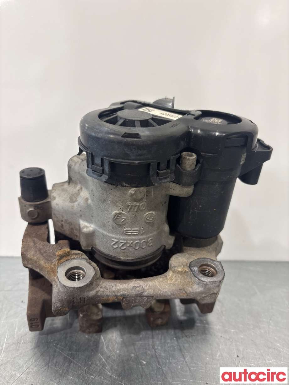 Bremsecaliper venstre bak til Mercedes C-Klasse 2014-2018 (Fase 1) (W205) (W205) (MERCEDES|A2054230381|)
