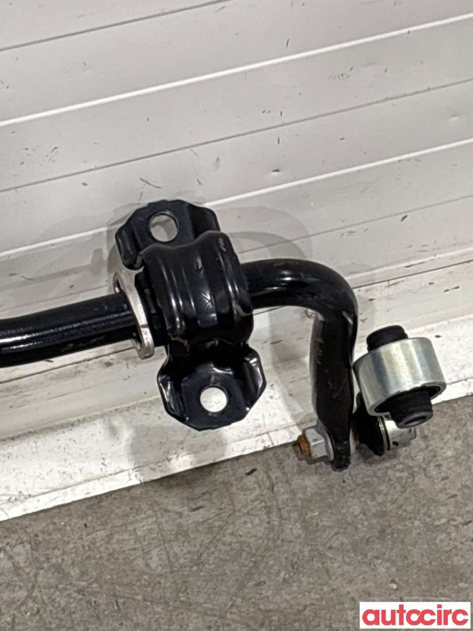 Stabilisatorstag bak til Toyota RAV4 2019-->> (Type V) (TOYOTA|4881242060|)