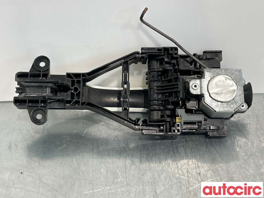 Dørhåndtak utv venstre foran til Volvo V40 2012-2019  (VOLVO|39832338|31440082|31276164)