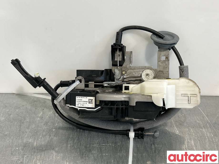 Låsekasse høyre bak til Volvo V40, 2012-2019  (VOLVO|31440396)