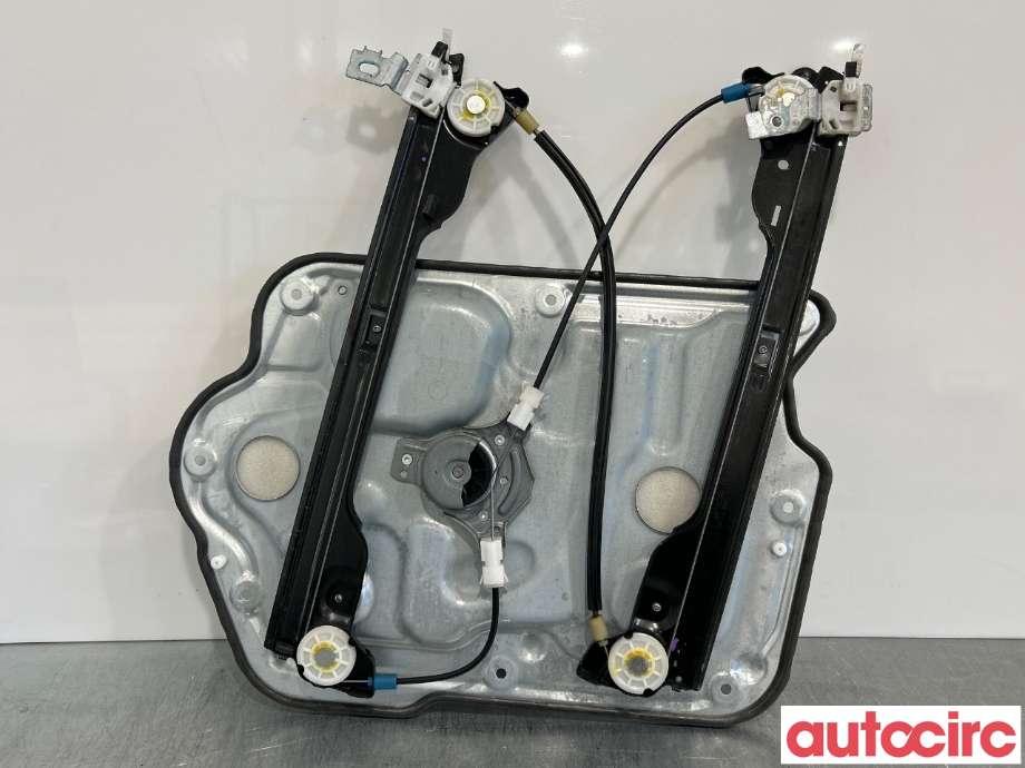 Ruteheis venstre foran til Nissan Qashqai 2010-2014 (Type I, Fase 2) (NISSAN|80771JD000|)