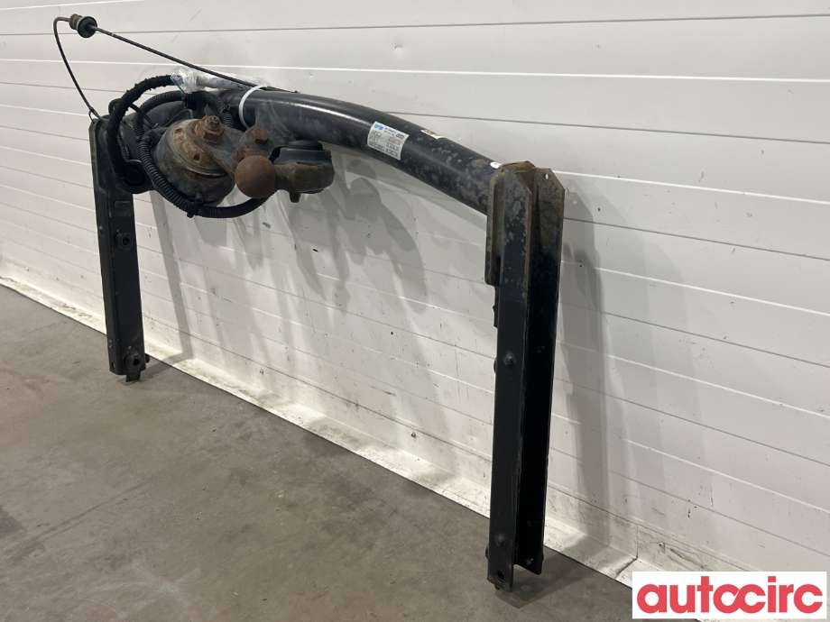 Hengerfeste til Audi A6, Allroad 2015-2019 (Type III, Fase 2) (C7) (C7) (AUDI|4G0800491AA|)