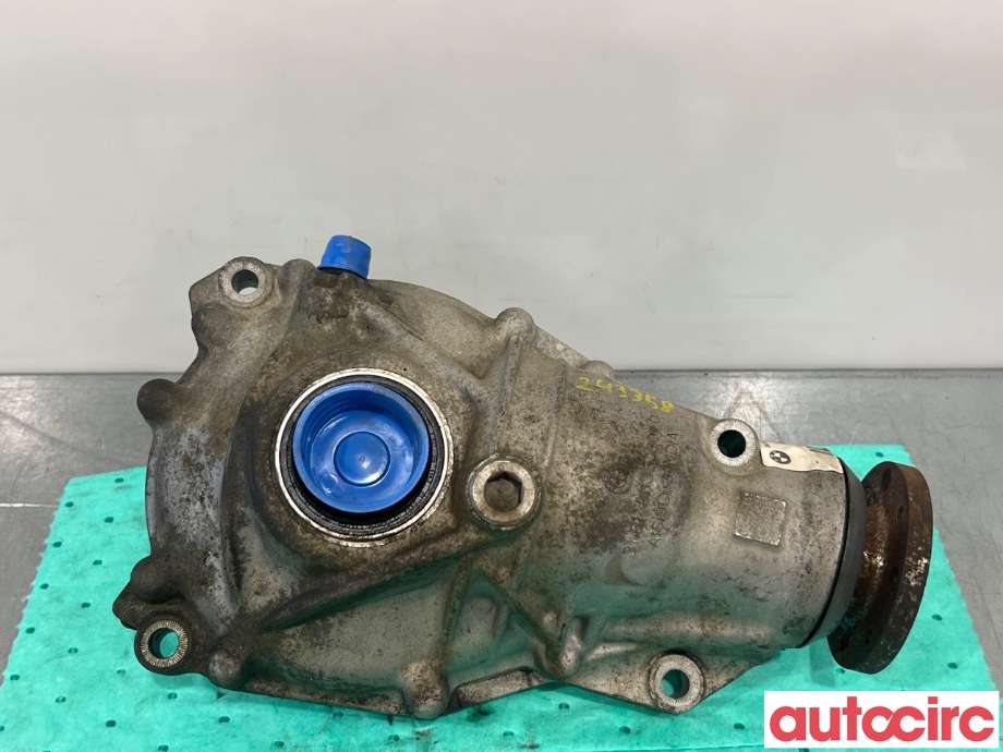 Kardang til BMW X5 2013-2018 (F15) (F15) (BMW|31508635860|)