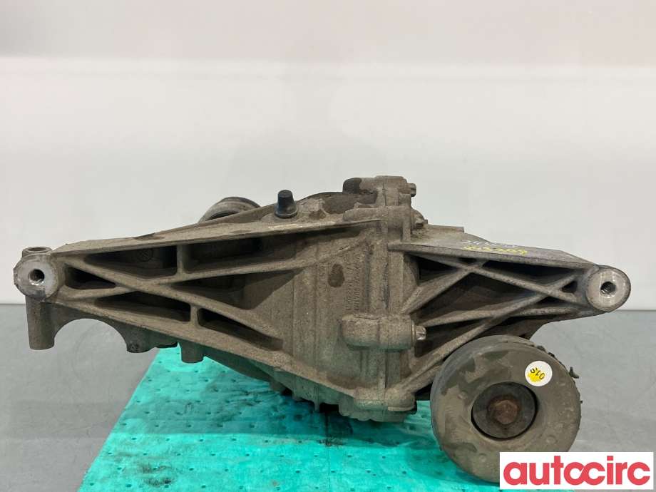 Kardang klokke bak til Audi A4 2015-2019 (Type V, Fase 1) (B9) (B9) (AUDI|0DB500043G|)