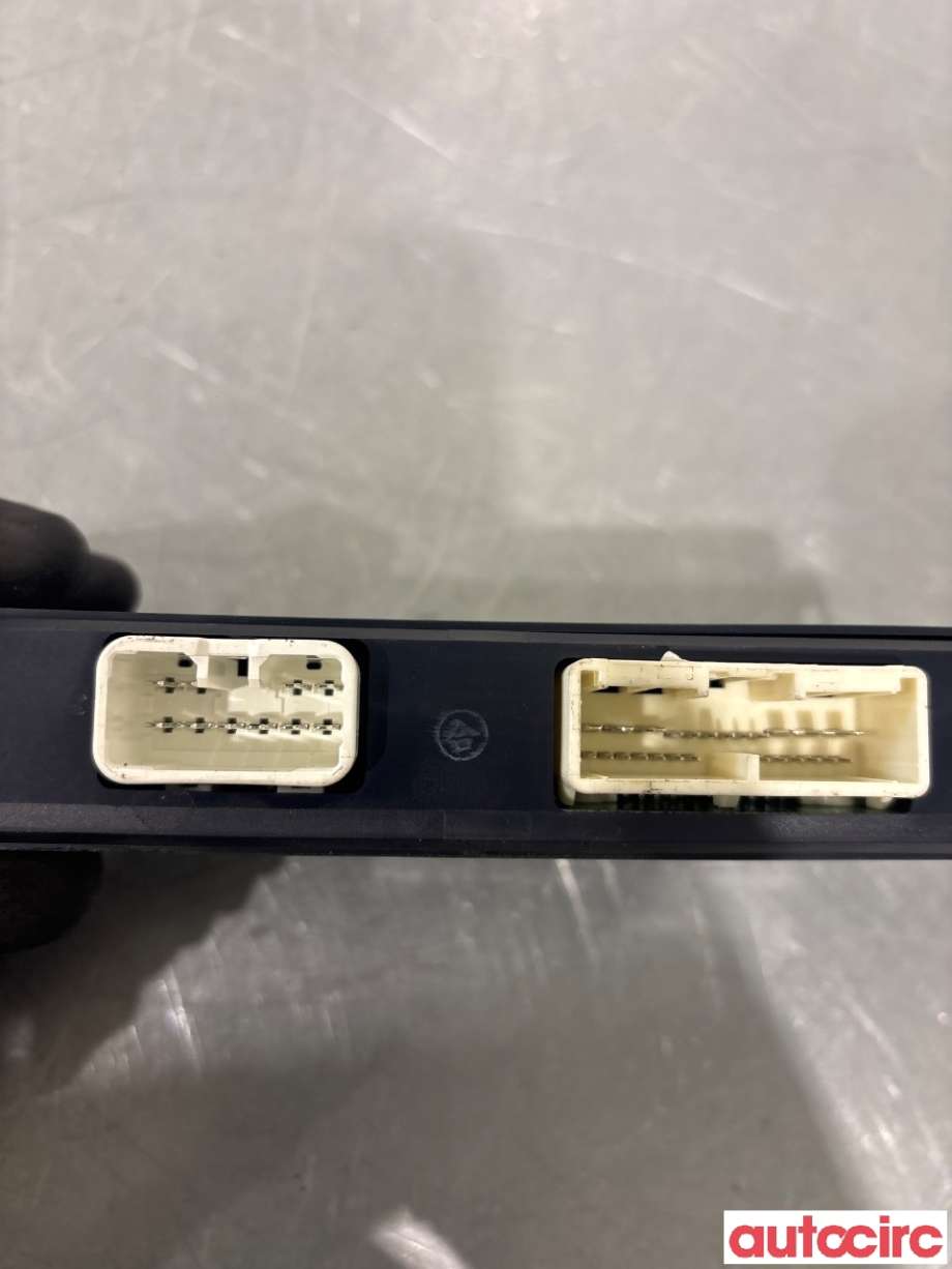 Styreenhet elektrisk bakluke til Toyota RAV4 2013-2015 (Type IV, Fase 1) (TOYOTA|8922242060|414814-10891|89222-42060)
