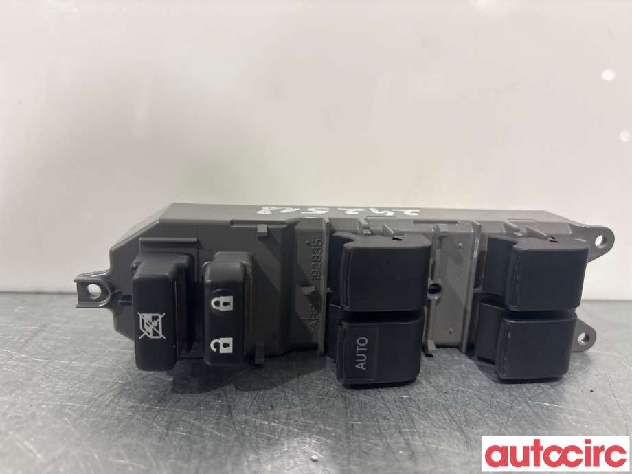 Bryter ruteheis til Toyota RAV4, 2013-2015 (Type IV, Fase 1)  (TOYOTA|8482042210)