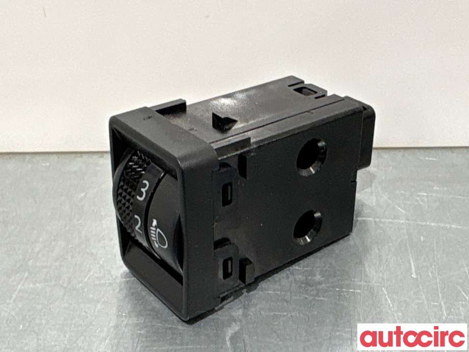 Bryter diverse til Nissan X-Trail 2014-2022 (T32) (T32) (NISSAN|251904CC0A|)