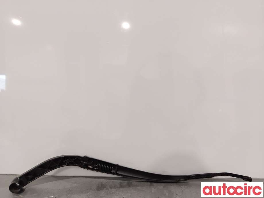 Viskerarmer frontrute til Toyota RAV4 2019-->> (Type V) (TOYOTA|8521142210|)