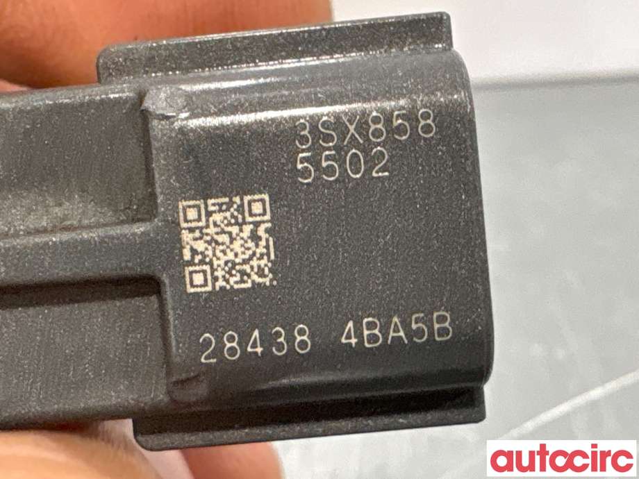 Parkeringssensor foran til Nissan X-Trail 2014-2022 (T32) (T32) (NISSAN|284384BA5B|)