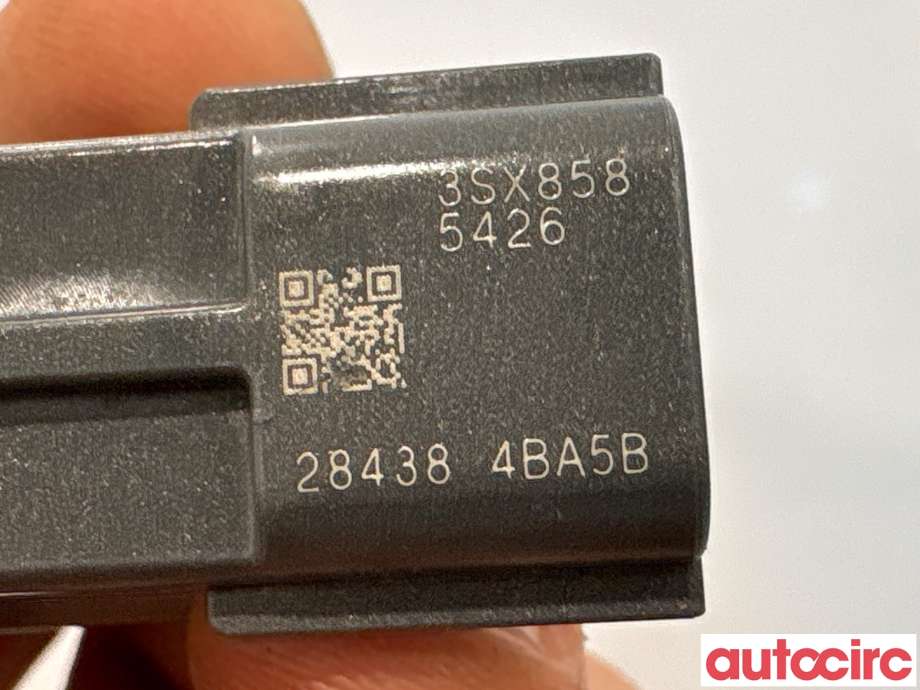 Parkeringssensor foran til Nissan X-Trail 2014-2022 (T32) (T32) (NISSAN|284384BA5B|)