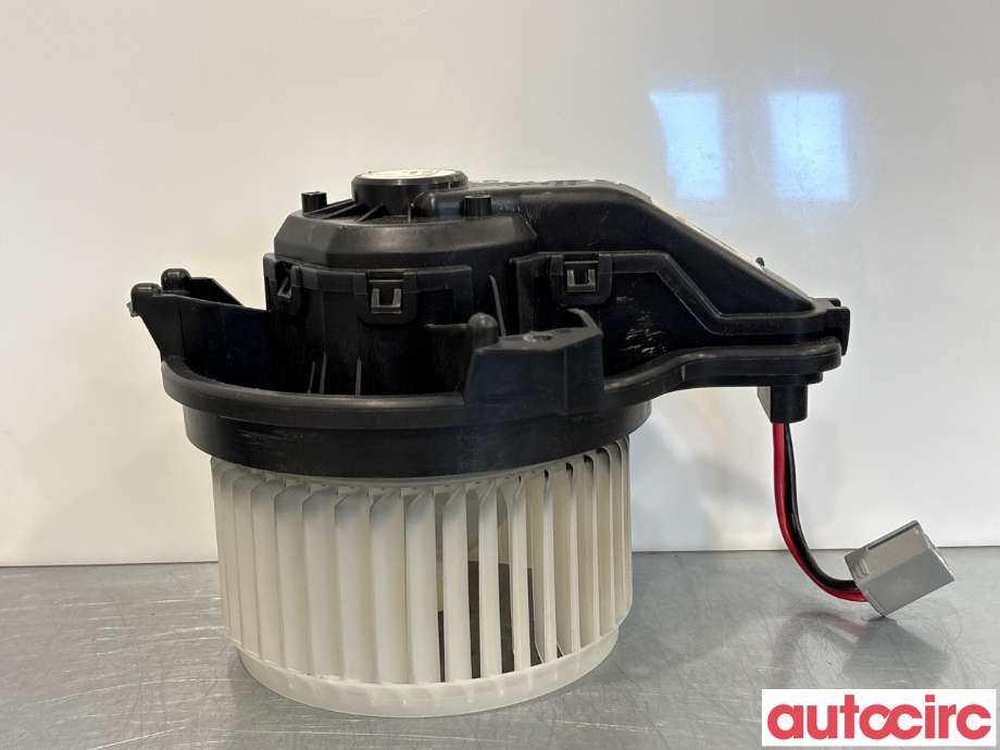 Varmeapparat motor til Ford Focus 2018-->> (Type IV) (FORD|2587601|)