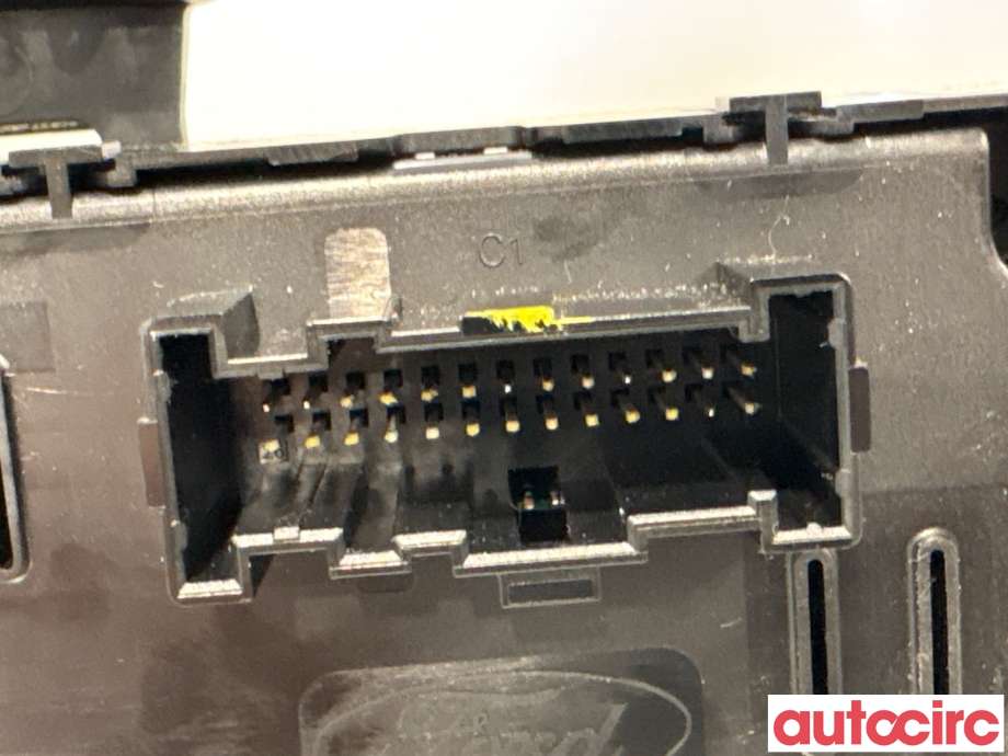Varmeapparat betjening til Ford Focus 2018-->> (Type IV) (FORD|2470629|90026-185|JX7T-18C612-HC)
