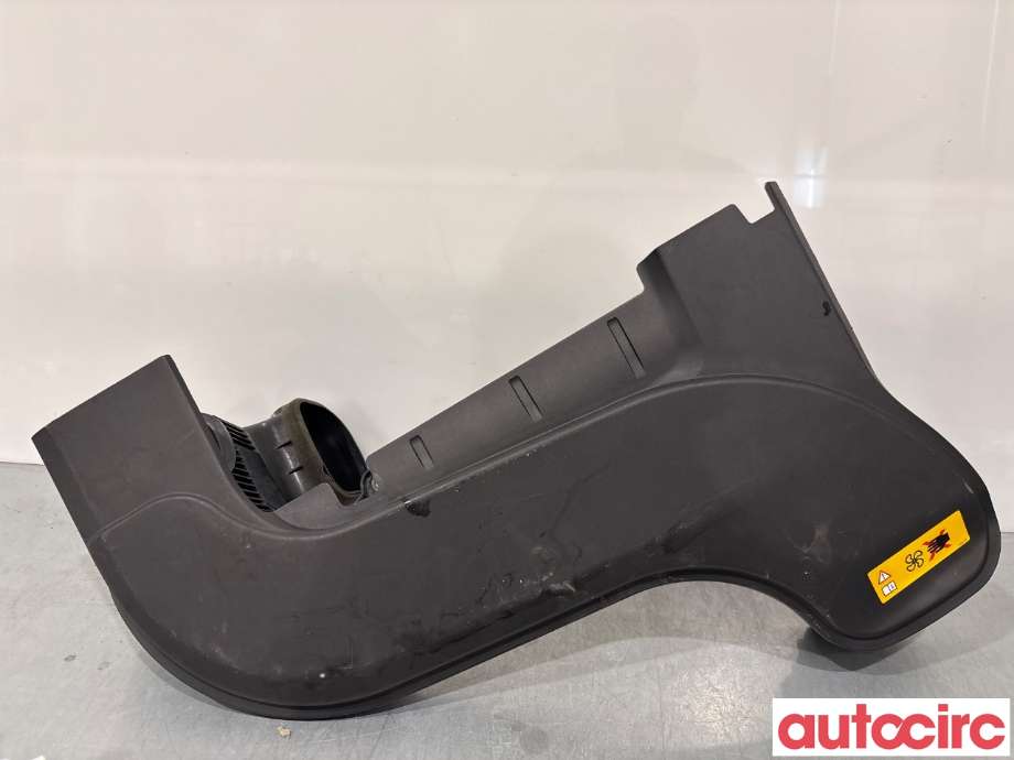 Diverse deler til BMW X5 2013-2018 (F15) (F15) (BMW|13718603093|)