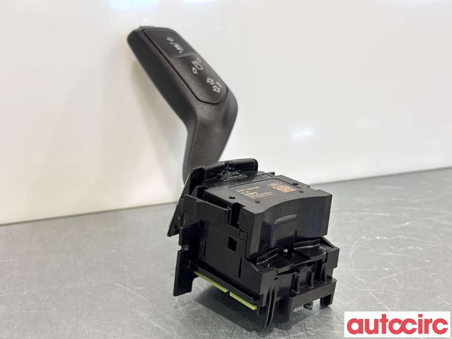 Bryter blink til Ford Focus 2018-->> (Type IV) (FORD|2092998||H1BT-13335-BB)