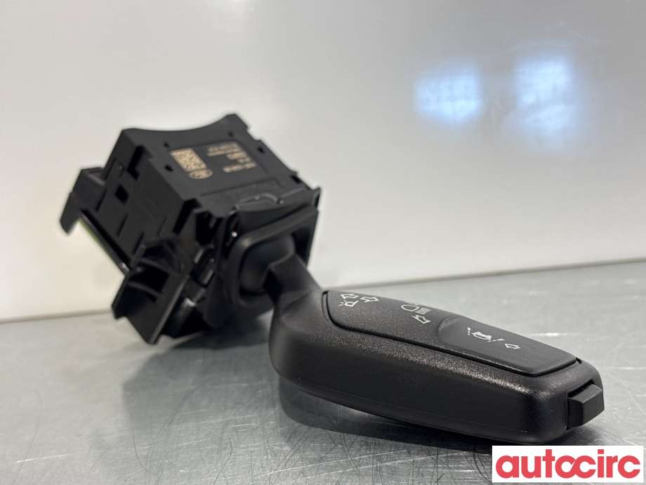 Bryter blink til Ford Focus 2018-->> (Type IV) (FORD|2092998||H1BT-13335-BB)