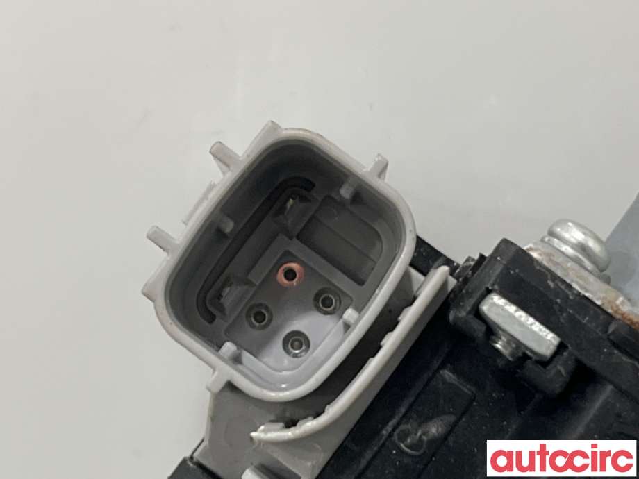 Ruteheis høyre foran til Nissan Leaf 2011-2017 (Type I)  (NISSAN|807313NA0A||807313NA0B)