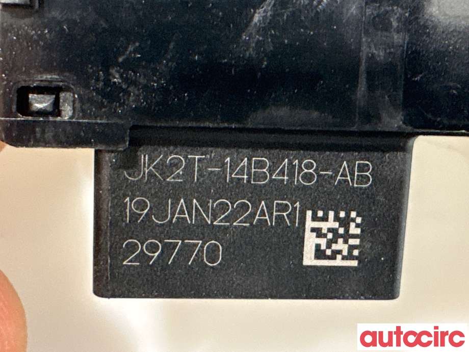 Diverse deler til Ford Focus 2018-->> (Type IV)  (FORD|2229021||JK2T-14B418-AB)
