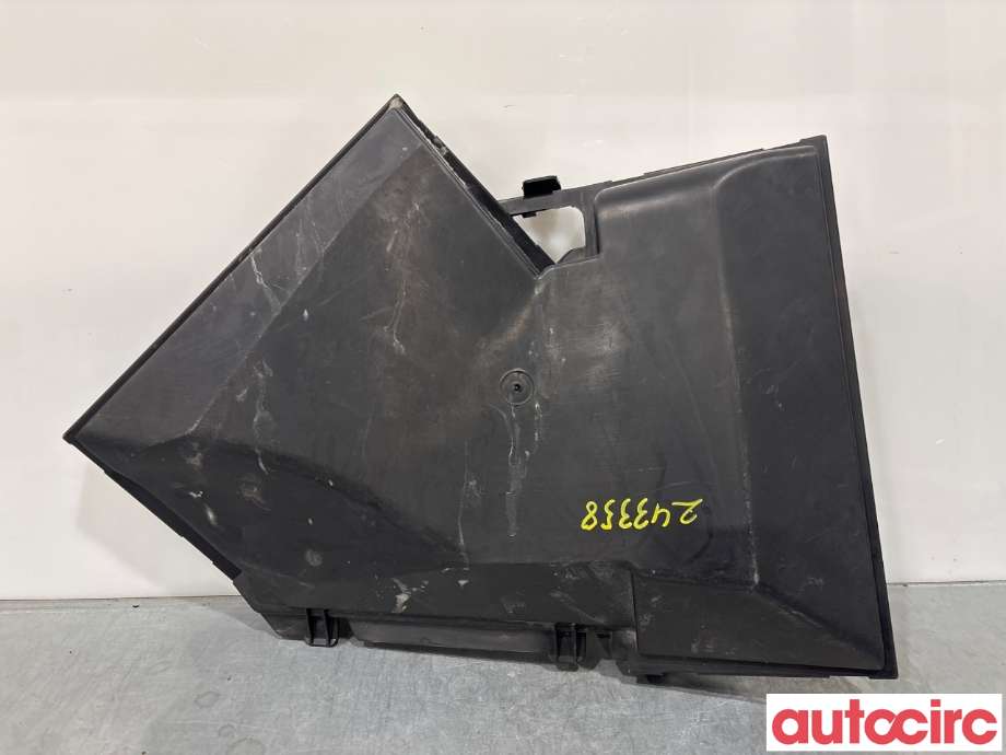 Diverse deler til BMW X5 2013-2018 (F15) (F15) (BMW|64319245587|)