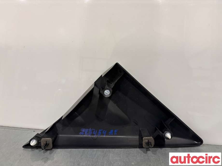 Lister til Ford Transit Courier 2018-2023 (Type I, Fase 2)  (FORD|2016818|BK31-V16004-AE5JA6)