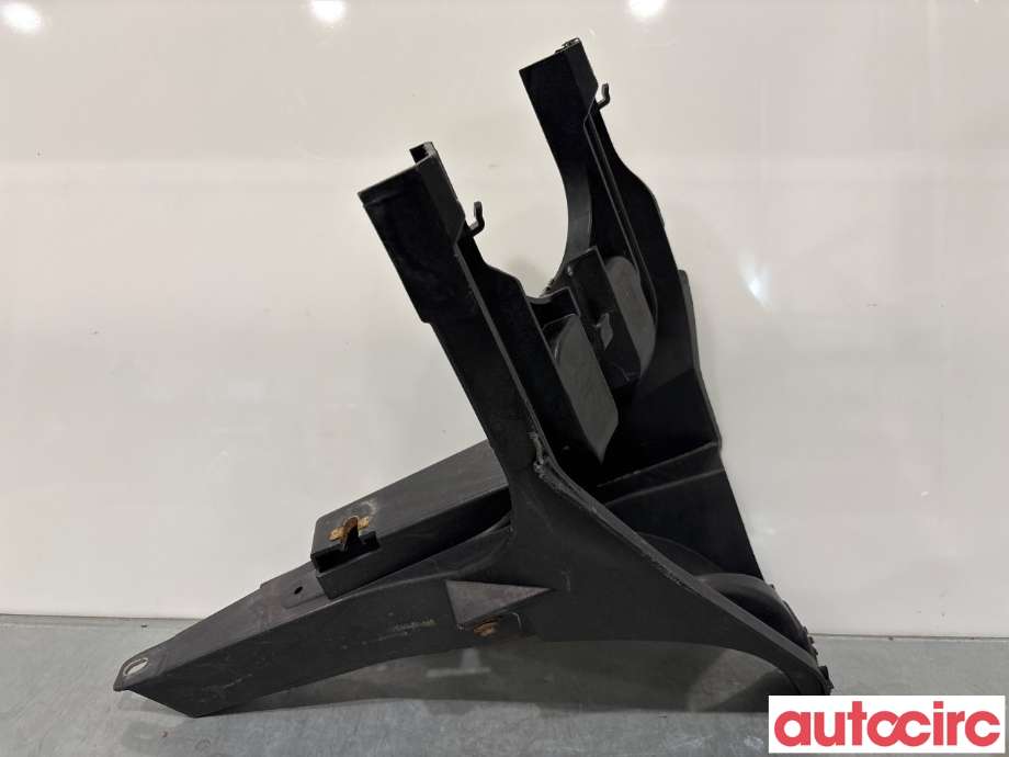Frontlyktehus til BMW X5 2007-2013 (E70) (E70) (BMW|51657157983|)