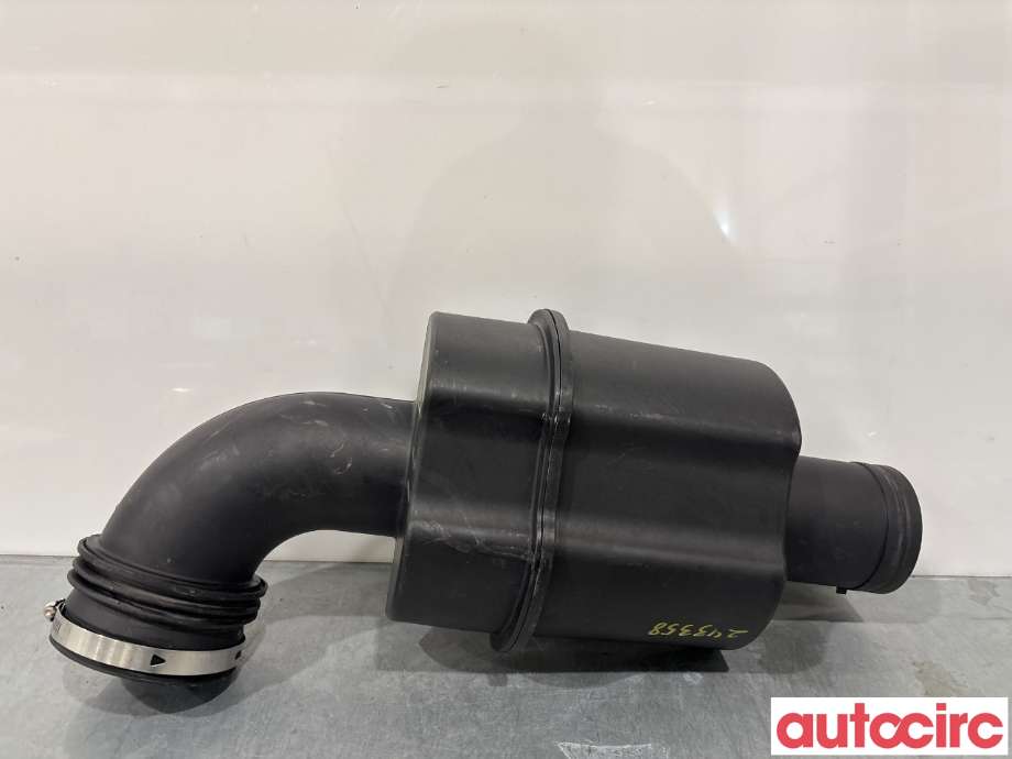 Diverse deler til BMW X5 2013-2018 (F15) (F15) (BMW|13718603094|)
