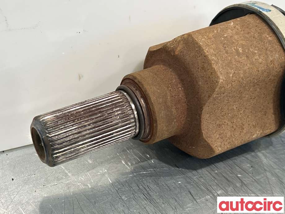 Drivaksel venstre foran til Peugeot 3008 2009-2016 (Type I) (PEUGEOT|3272TP||9685084580)
