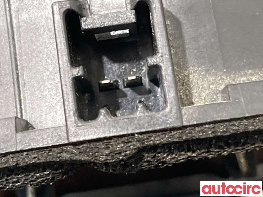 Bilstereo høyttaler til Nissan Leaf 2011-2017 (Type I)  (NISSAN|281553NF0A|347924-2010)