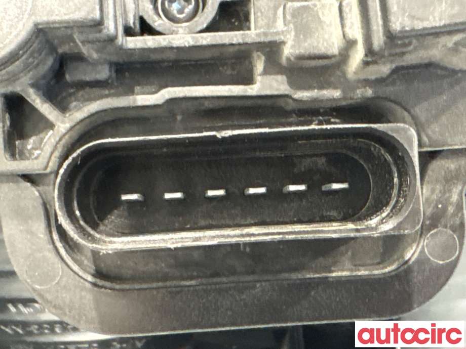 Baklykt venstre til VW Caddy 2010-2015 (Type III, Fase 2)  (VOLKSWAGEN|2K5945095K||2K5945095Q)