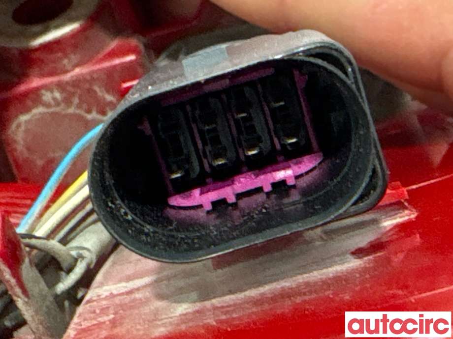 Baklykt venstre til Audi A5 2007-2016 (Type I)  (AUDI|8T8945095D|)