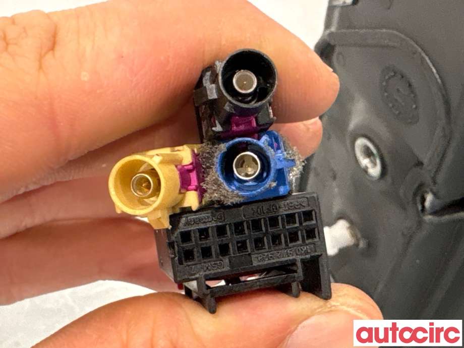 Speil høyre til VW Caddy 2010-2015 (Type III, Fase 2)  (VOLKSWAGEN|2K5857508AE|)