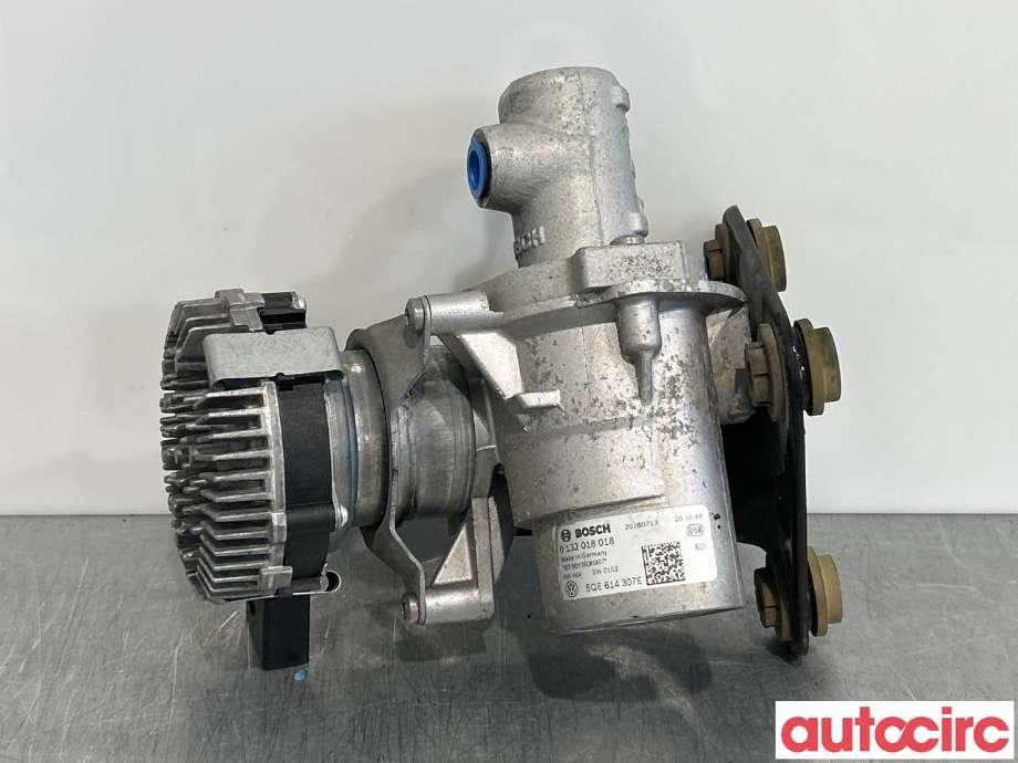 Bremsefordeler til VW Passat, 2015-2019 (Fase 1) (B8) (B8) (VOLKSWAGEN|5QE614307H)