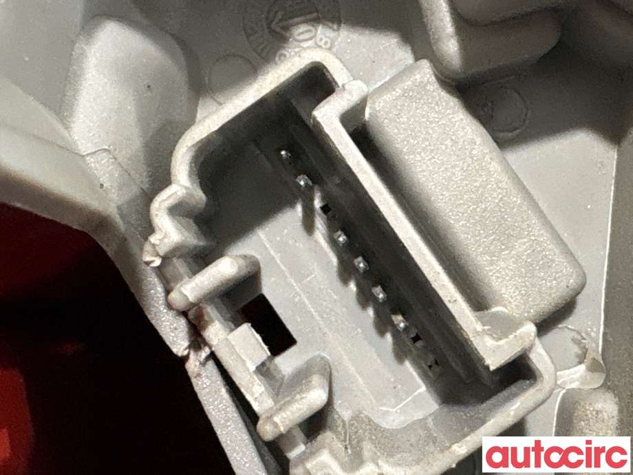 Baklykt høyre til Toyota Auris 2007-2010 (Type I, Fase 1) (TOYOTA|8155102380|)