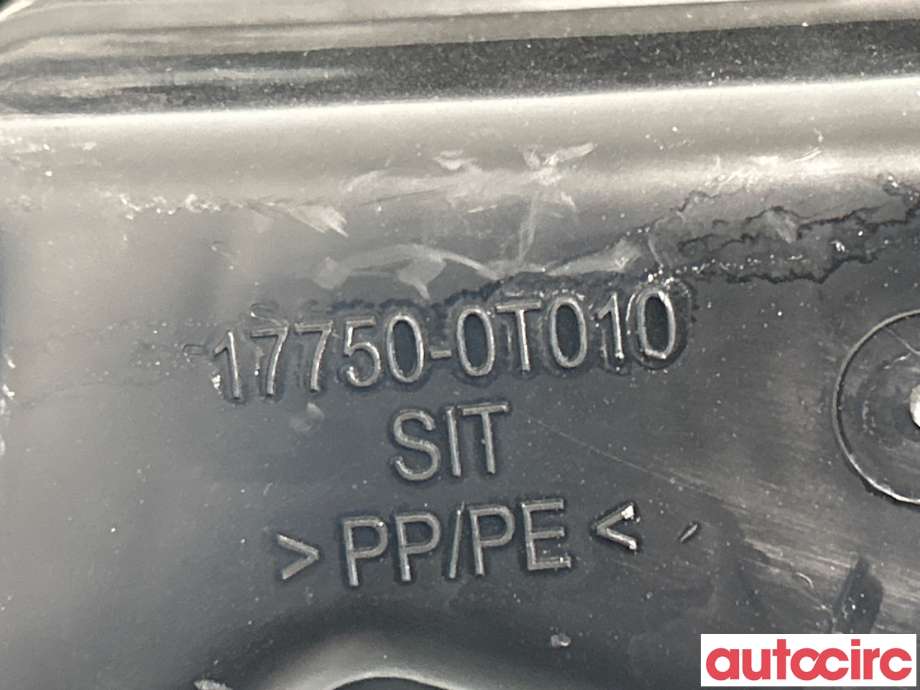 Diverse deler til Toyota Auris 2013-2015 (Type II, Fase 1)  (TOYOTA|177500T010|)