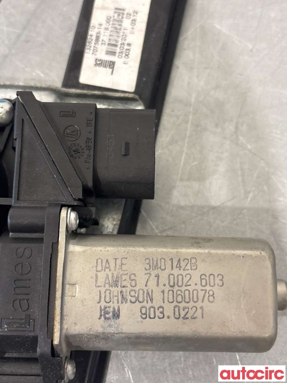 Ruteheis venstre bak til BMW 3-Serie 2005-2011 (E90/E91/E92/E93) (E90/E91/E92/E93) (BMW|51357140589|)