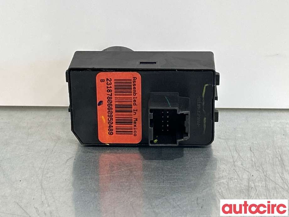 Bryter lys til Chevrolet Silverado 2014-2018 (GMC||23187806|2318780660950489)