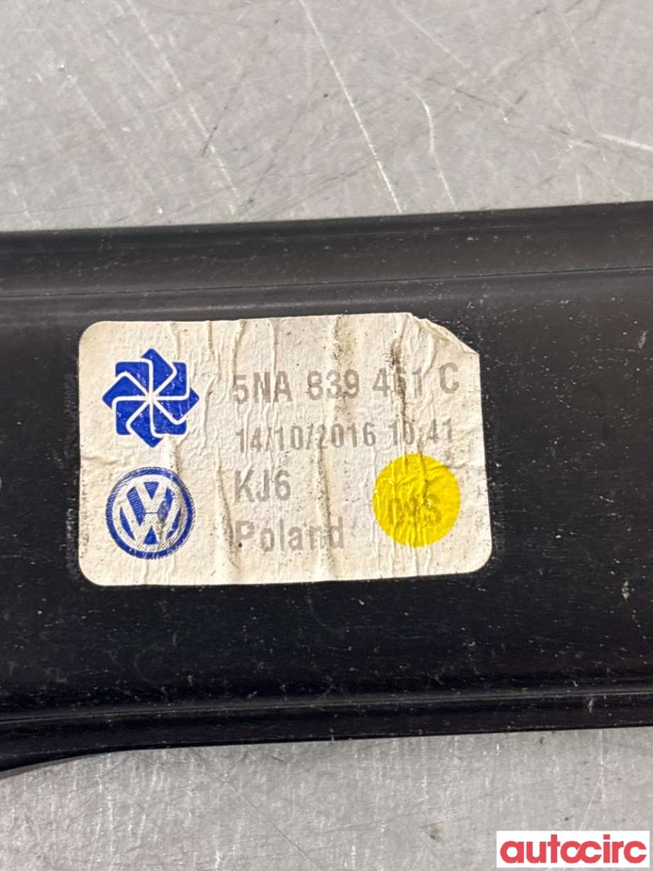 Ruteheis til VW Tiguan 2016-2020 (Type II, Fase 1) (VOLKSWAGEN|5NA839461C|)