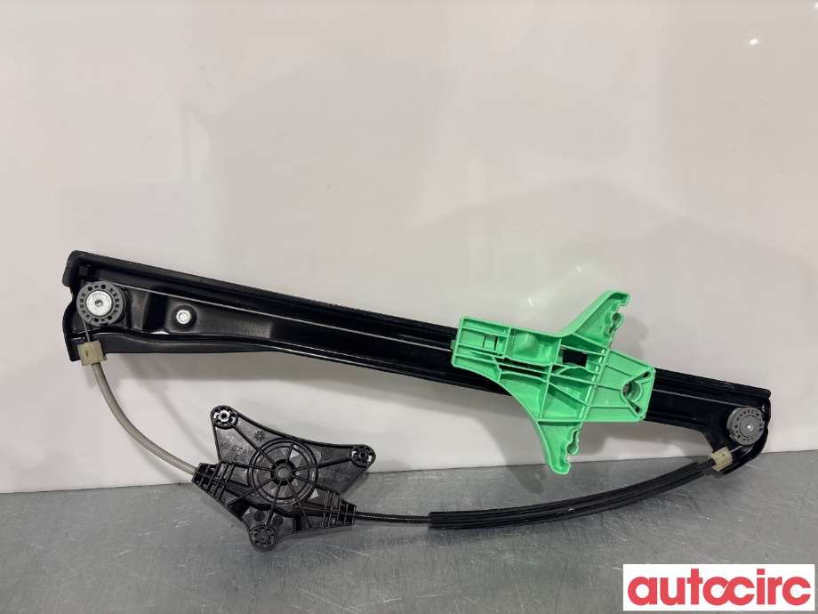 Ruteheis til VW Tiguan 2016-2020 (Type II, Fase 1) (VOLKSWAGEN|5NA839462C|)