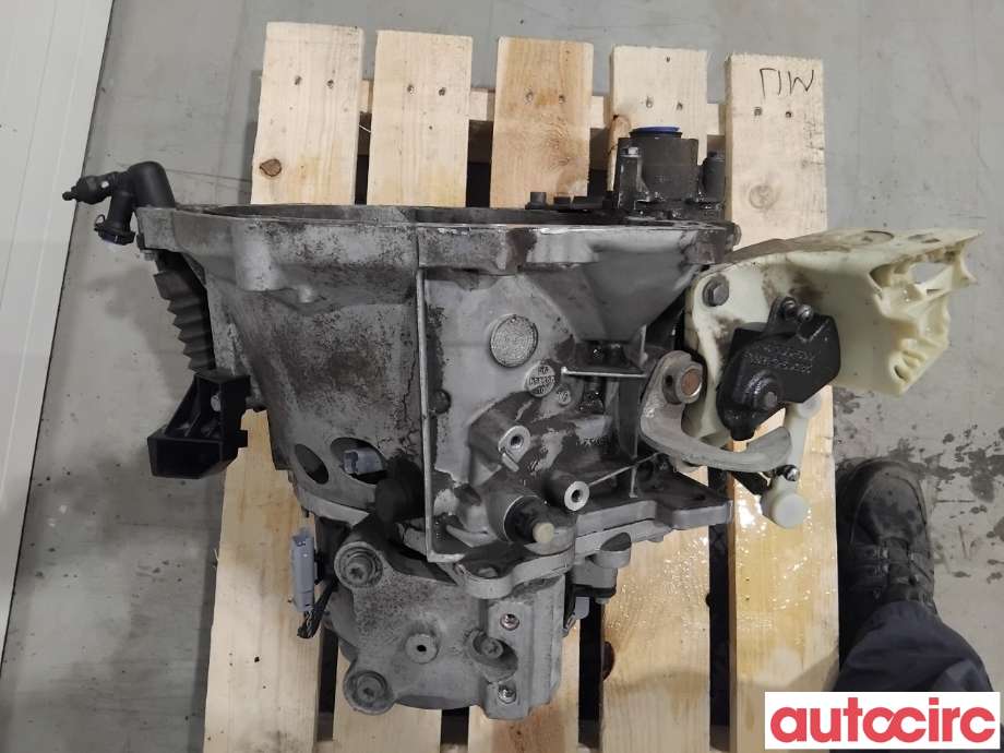 Girkasse manuell til Citroën C4, Cactus 2014-2017 (Fase 1)  (CITROEN|1611920680|BE4R|1612447380)
