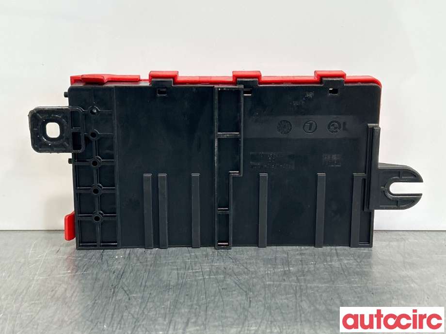 Diverse deler til BMW 3-Serie 2012-2018 (F30/F31/F34) (F30/F31/F34) (BMW|61149227752|19175000001|922775204)
