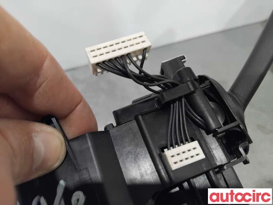 Bryter combi til VW Tiguan 2016-2020 (Type II, Fase 1) (VOLKSWAGEN|5Q0953502AJ|)