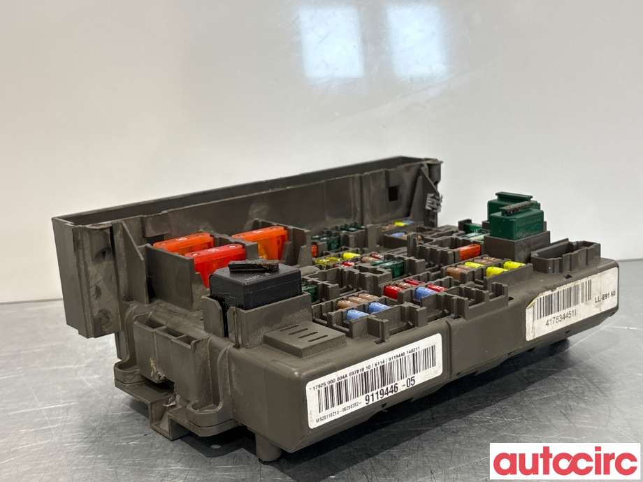 Sikringsboks til BMW 3-Serie 2005-2011 (E90/E91/E92/E93) (E90/E91/E92/E93) (BMW|61149119445||9119446)