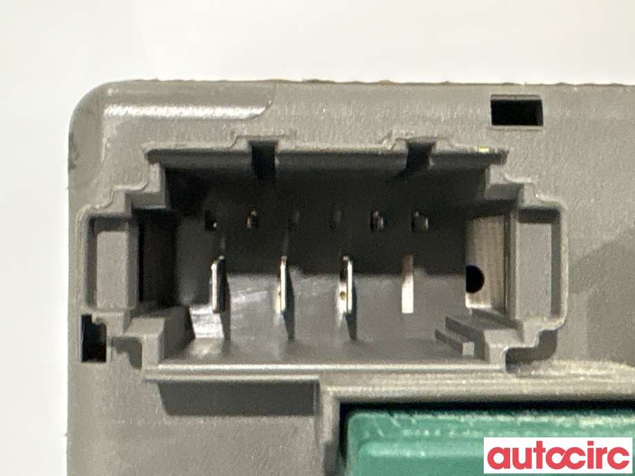 Sikringsboks til BMW 3-Serie 2005-2011 (E90/E91/E92/E93) (E90/E91/E92/E93) (BMW|61149119445||9119446)
