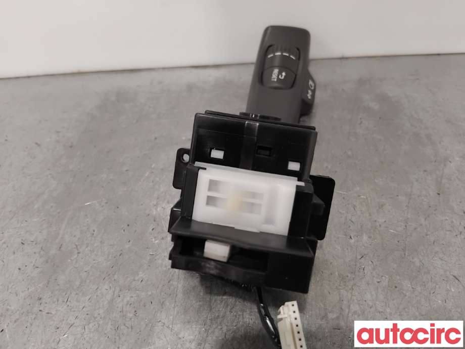 Bryter blink til Volvo XC60 2008-2013 (Type I, Fase 1)  (VOLVO|31327904|)